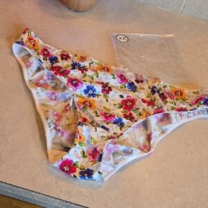 Katie & Laura's Pixie Panties